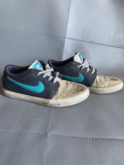 Nike Suketo II Low Trainers In Grey and Blue