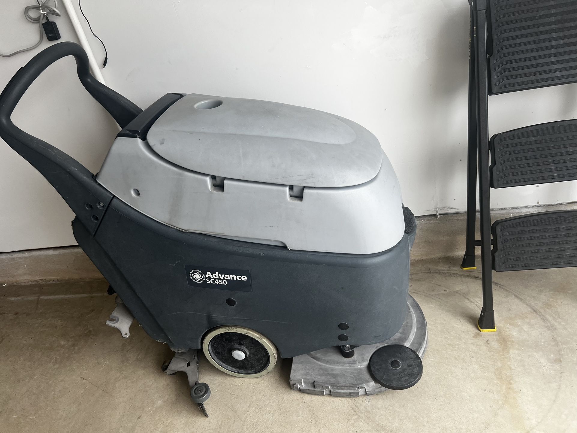 Advance Sc450 Scrubber For Sale $4000 Obo