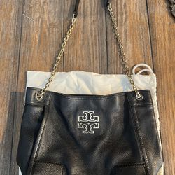 Tory Burch Black Leather Purse With Cloth Storage Bag