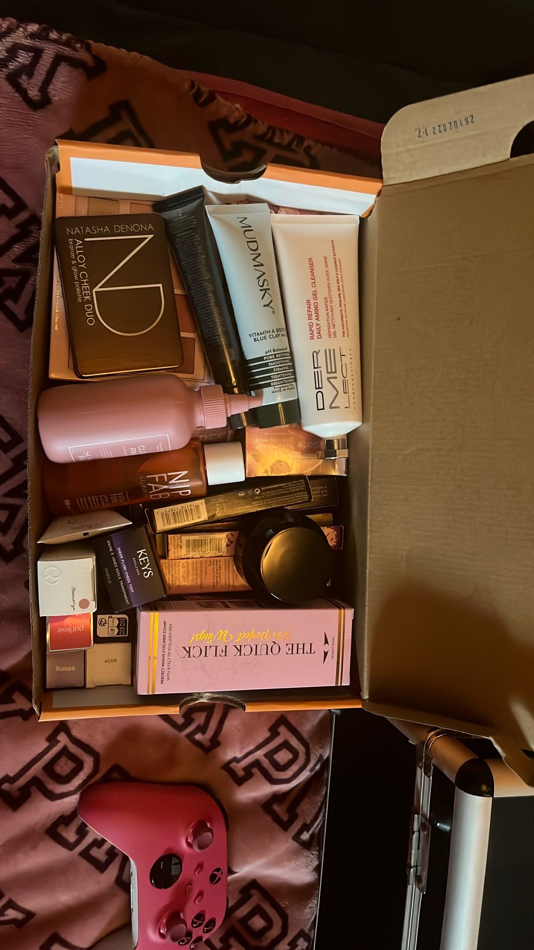 Unused Makeup.