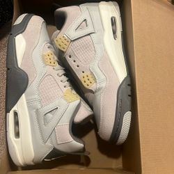 Jordan 4s