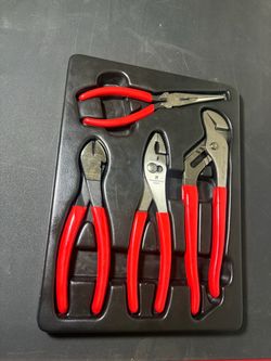 Gear wrench pliers