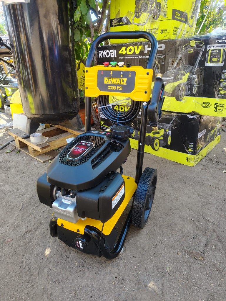 3300 PSI 2.4 GPM Cold Water Gas Pressure Washer with HONDA GCV200 Engine