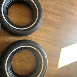 205 75 15 White Wall . 