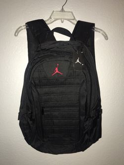 NWT New Nike air Jordan black backpack back pack with laptop computer storage