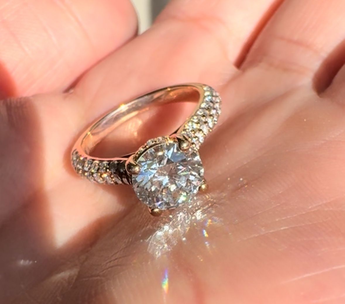She’s the one 💍 James Allen- 14K Rose Gold Triple Row Pavé Cathedral Engagement Diamond Ring (Lab Grown)
