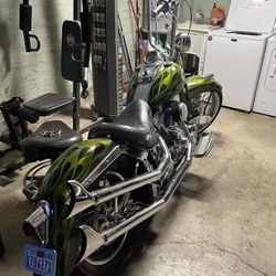 2004 Harley Davidson Springer