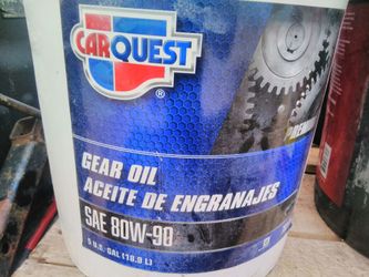 5 gallon Buckets of gear oil, hydraulic oil