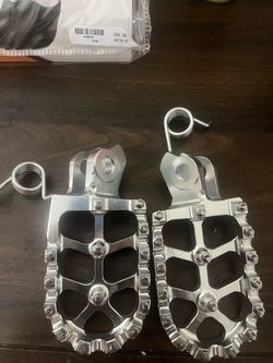 Silver pegs