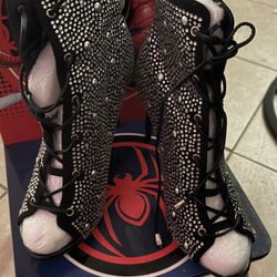 Blank Boots Heels With Rhinestones 8/5