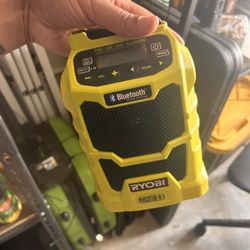 Ryobi radio 