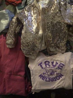 Girl clothes size baby clothes up to 4t 3t 2t 24 18 months shoes Uggs Jordan’s timberlands