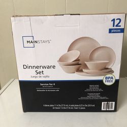 New Mainstays Dinnerware Set 