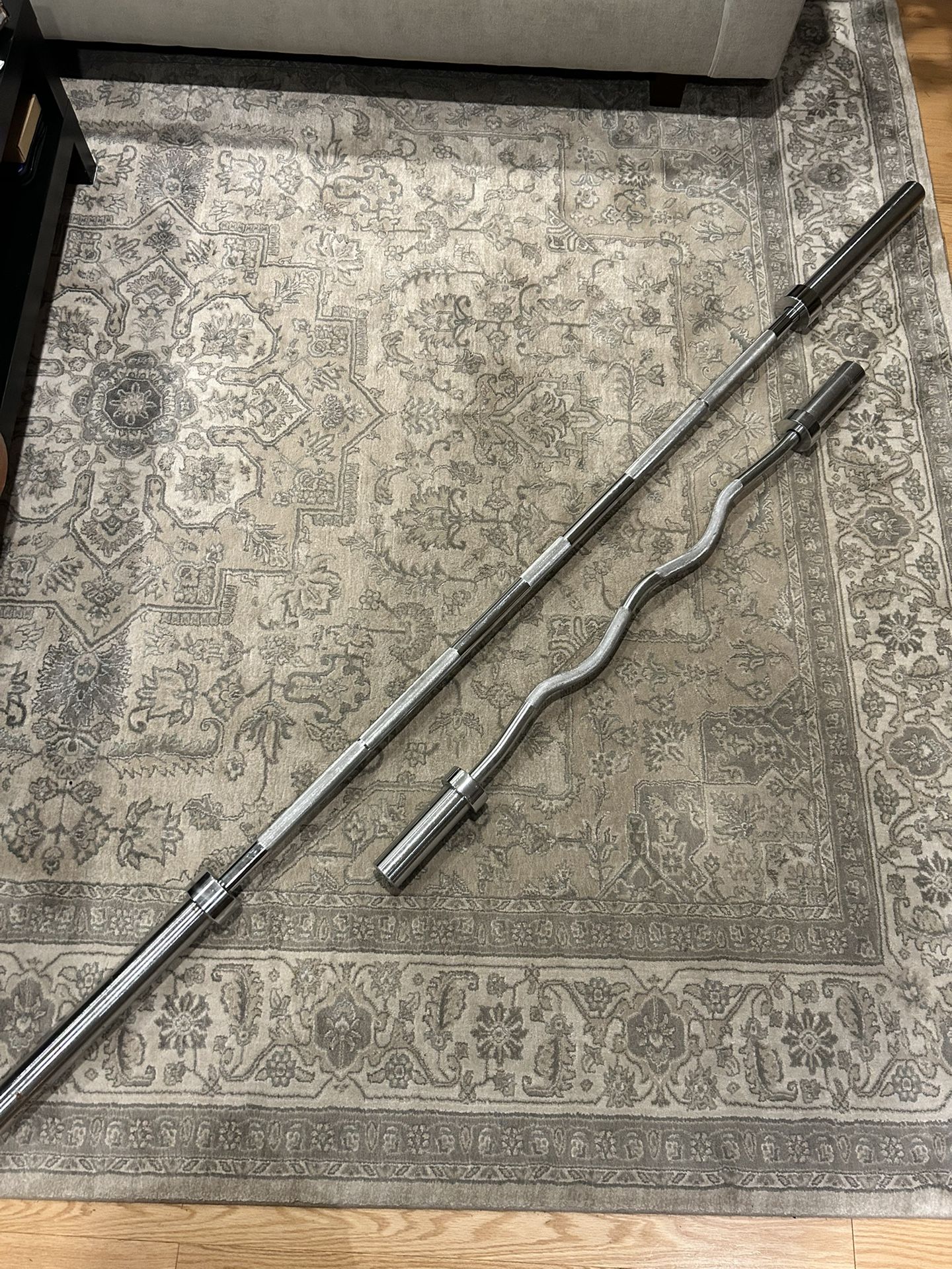 Knurled Olympic Barbell, Ez Bar, And Weights