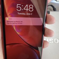 Factory unlocked apple iphone Xr 64 gb, store warranty! 