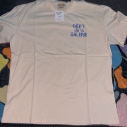 gallery dept shirt Size M