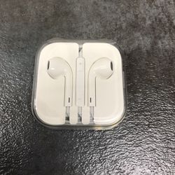 iPhone EarPods Headphones w/ Mic