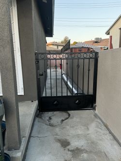 Gate Door