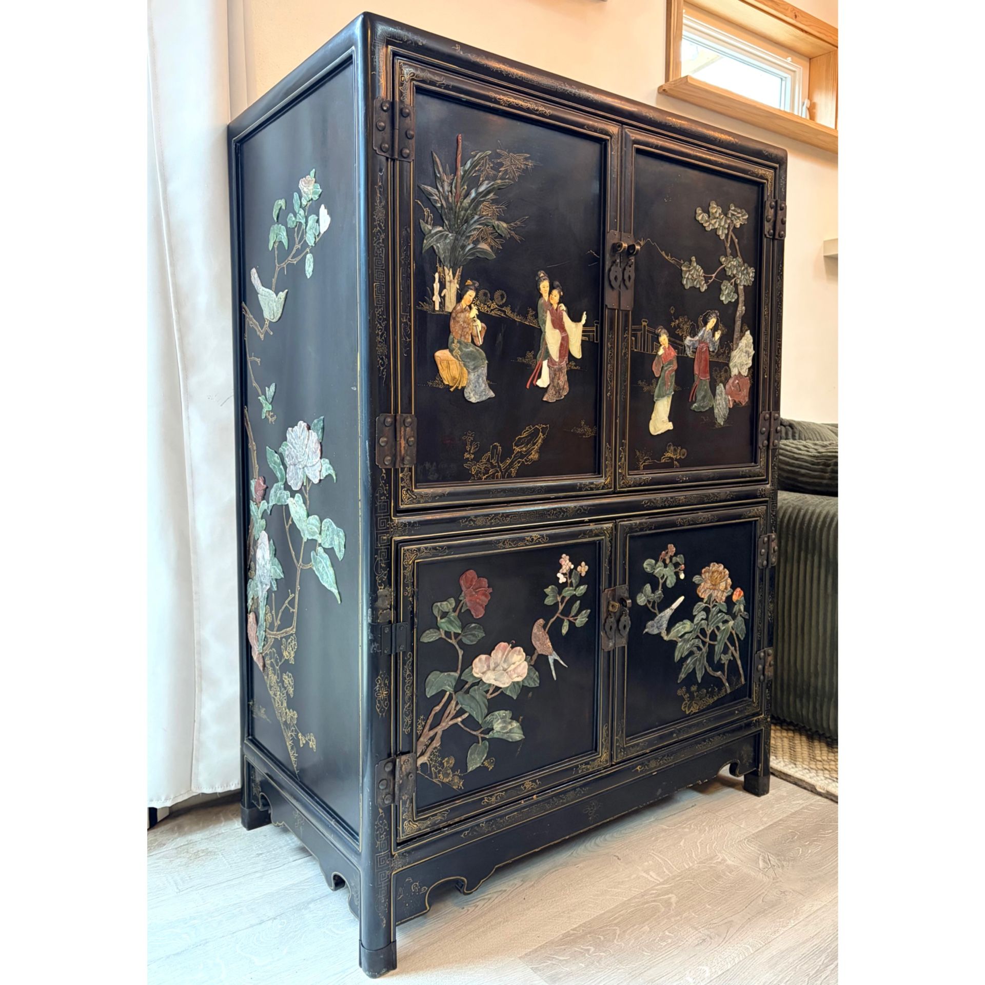 Vintage Chinese Chinoiserie Cabinet Hutch And Wall Art