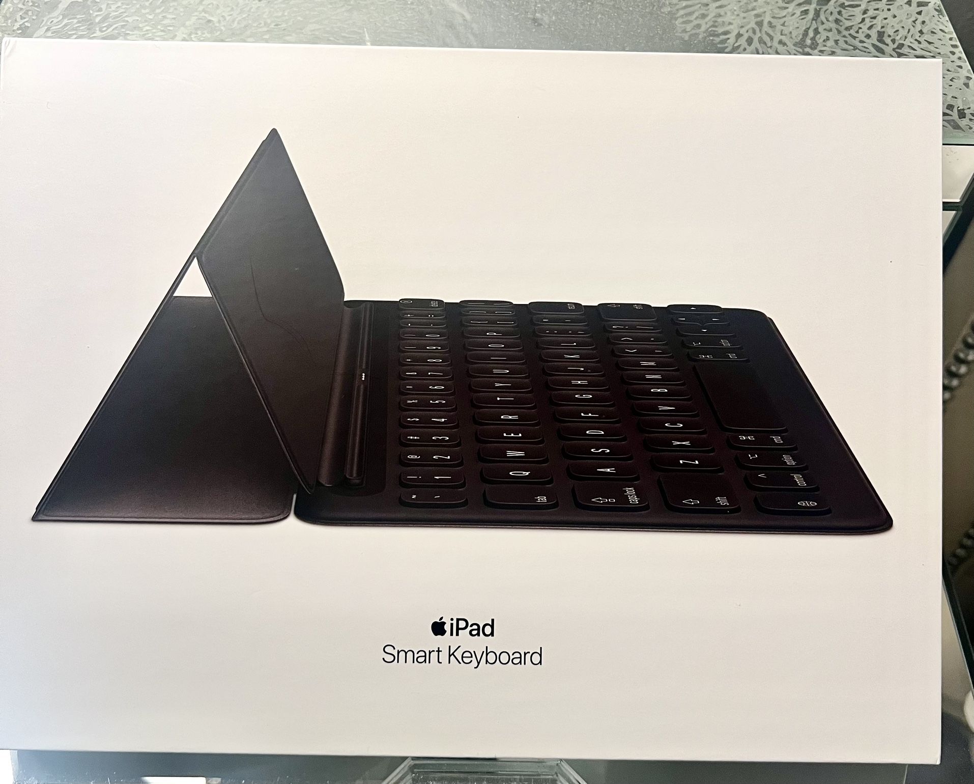 iPad Smart Keyboard 