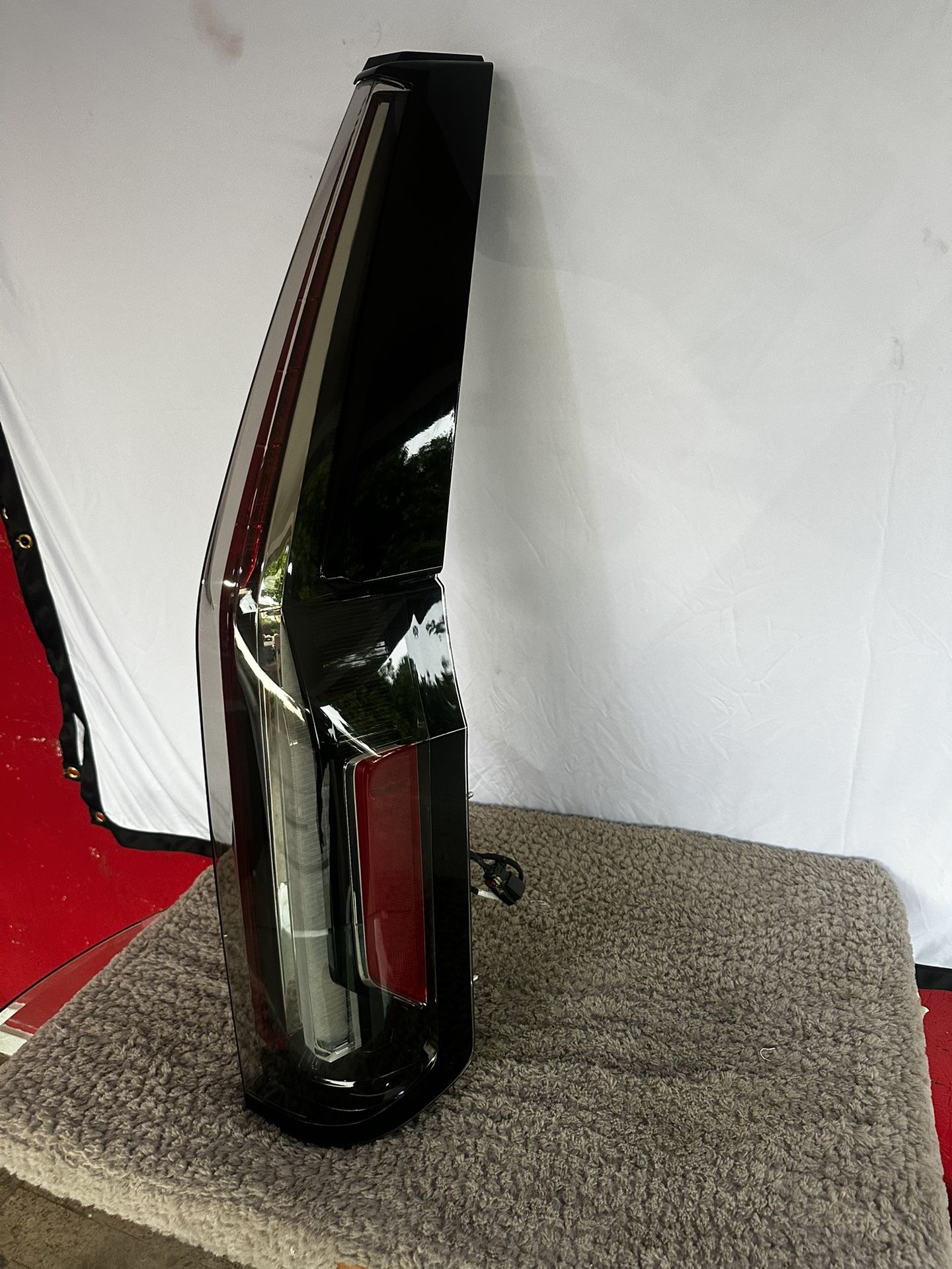 PERFECT! 🧨2021-2024 Cadillac Escalade FULL LED OEM Taillight New