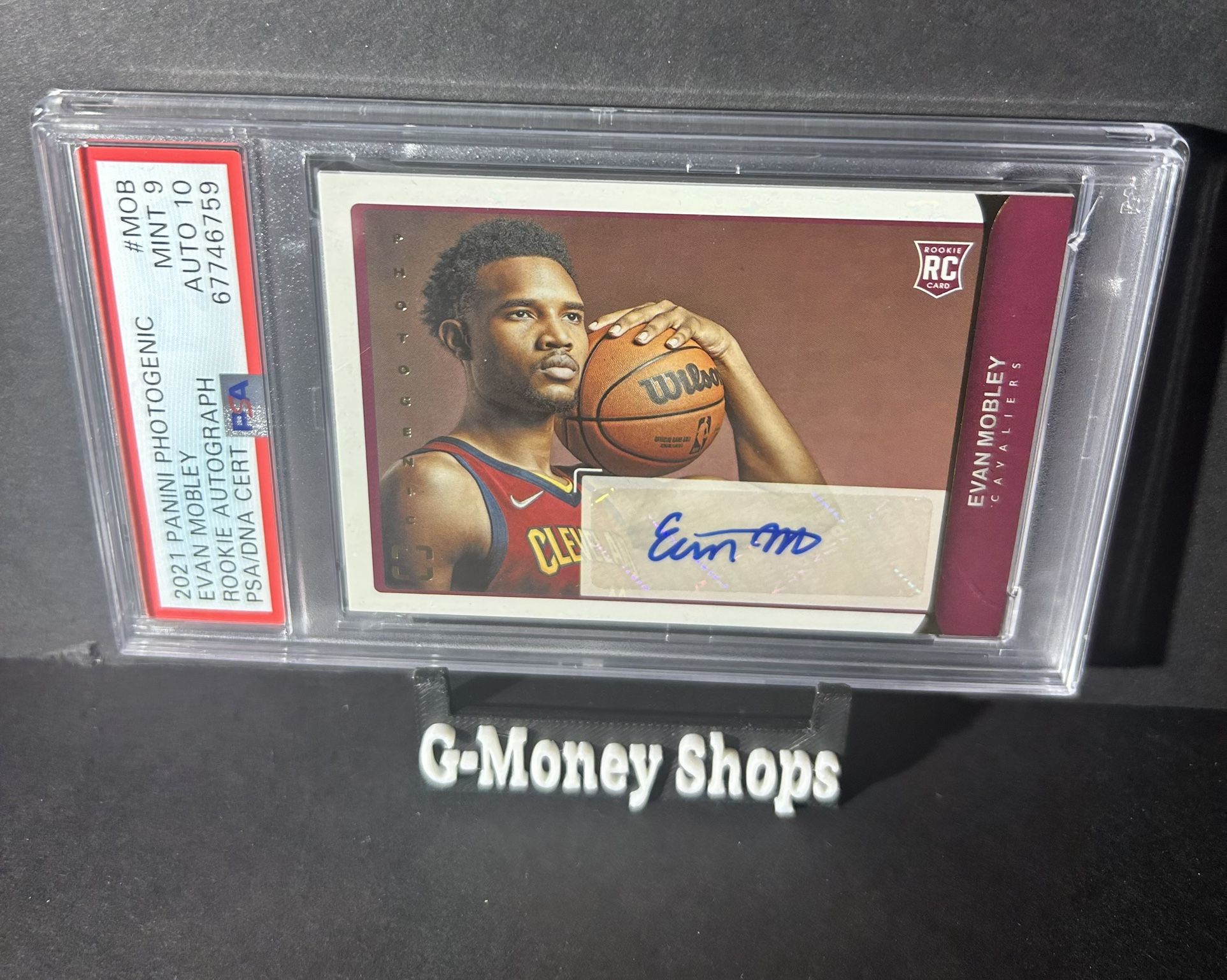 2021-22 Panini Photogenic Evan Mobley Rookie RC Auto #RS-MOB PSA 9