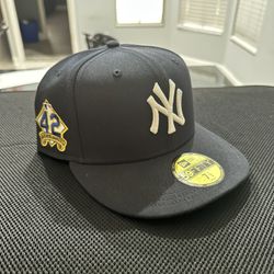 Yankee Fitted Hat