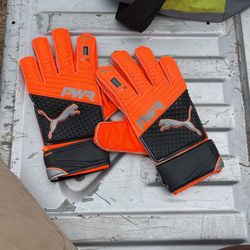 Goalkeeper Gloves