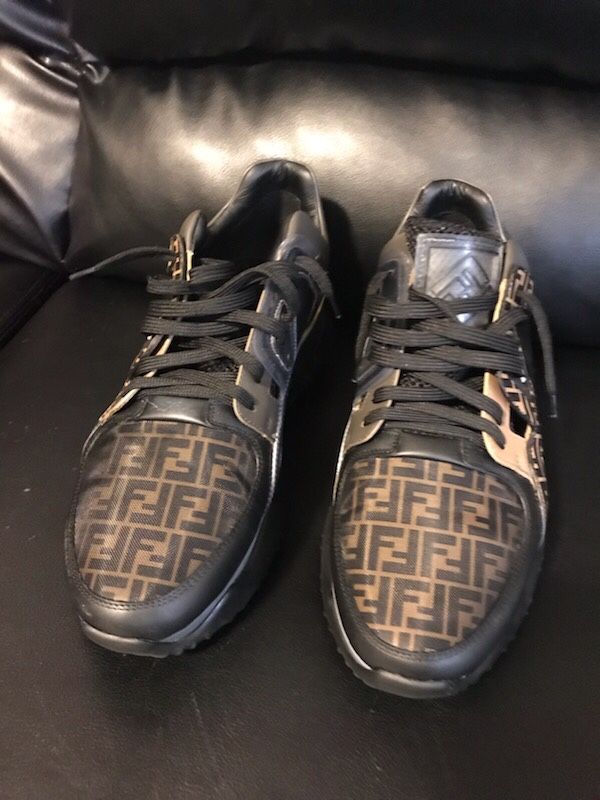 Fendi shoes Size 10