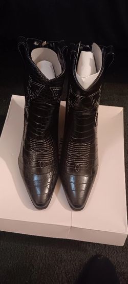 Ladies Faux Leather Black Cowgirl Boots 