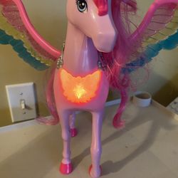 Barbie Light Up Musical Pegasus With Batteries. Works