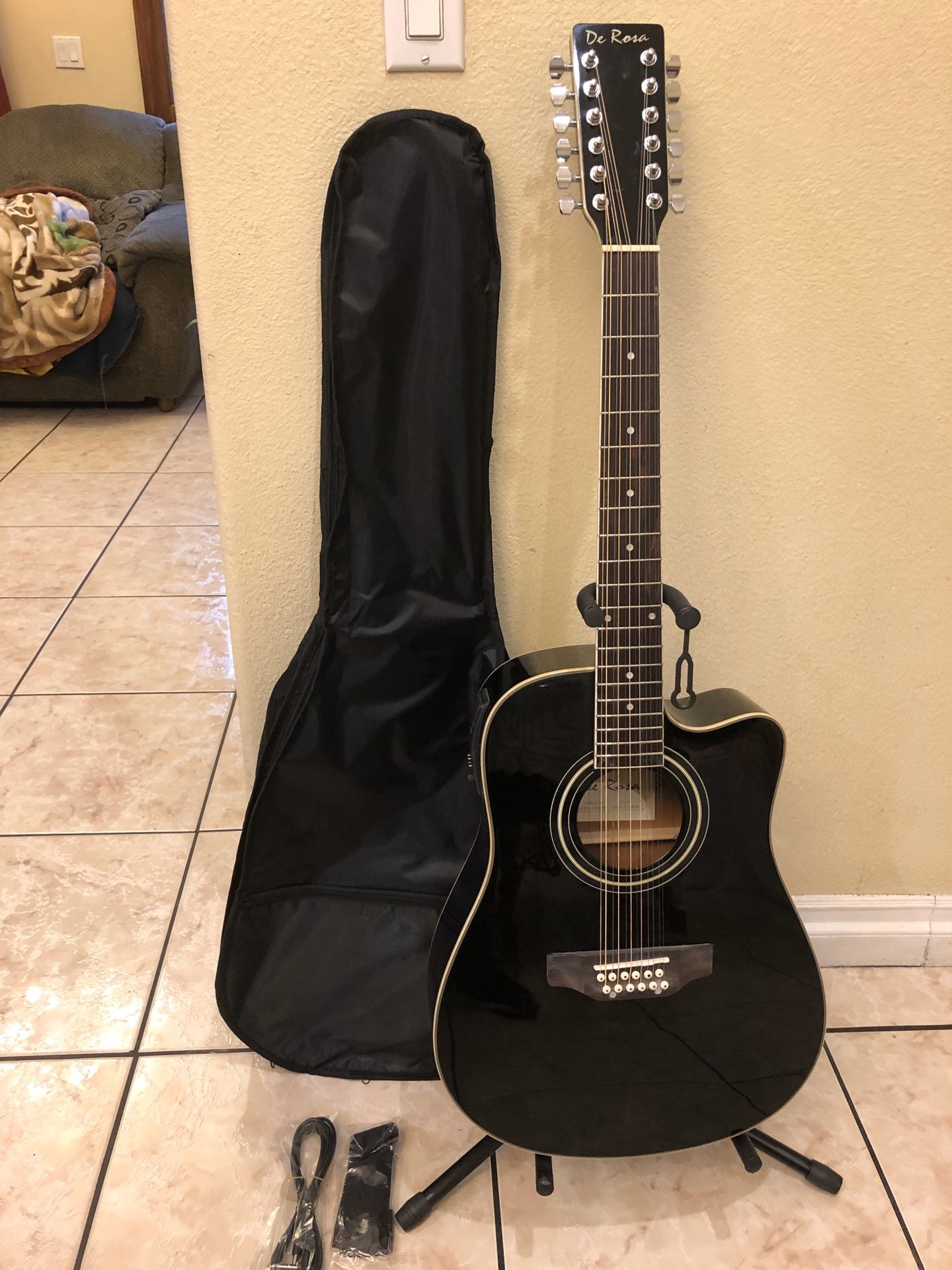 De Rosa 12 string electric acoustic guitar with soft case strap and cable