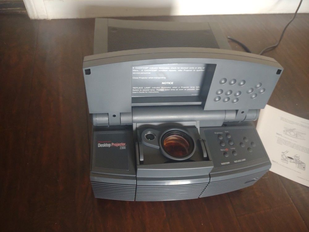 Proxima Desktop Projecter Model 2300 Works Great
