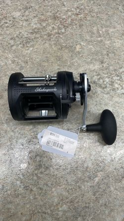 Shakespeare ATS30 Bait casting Fishing Reel (70502381)