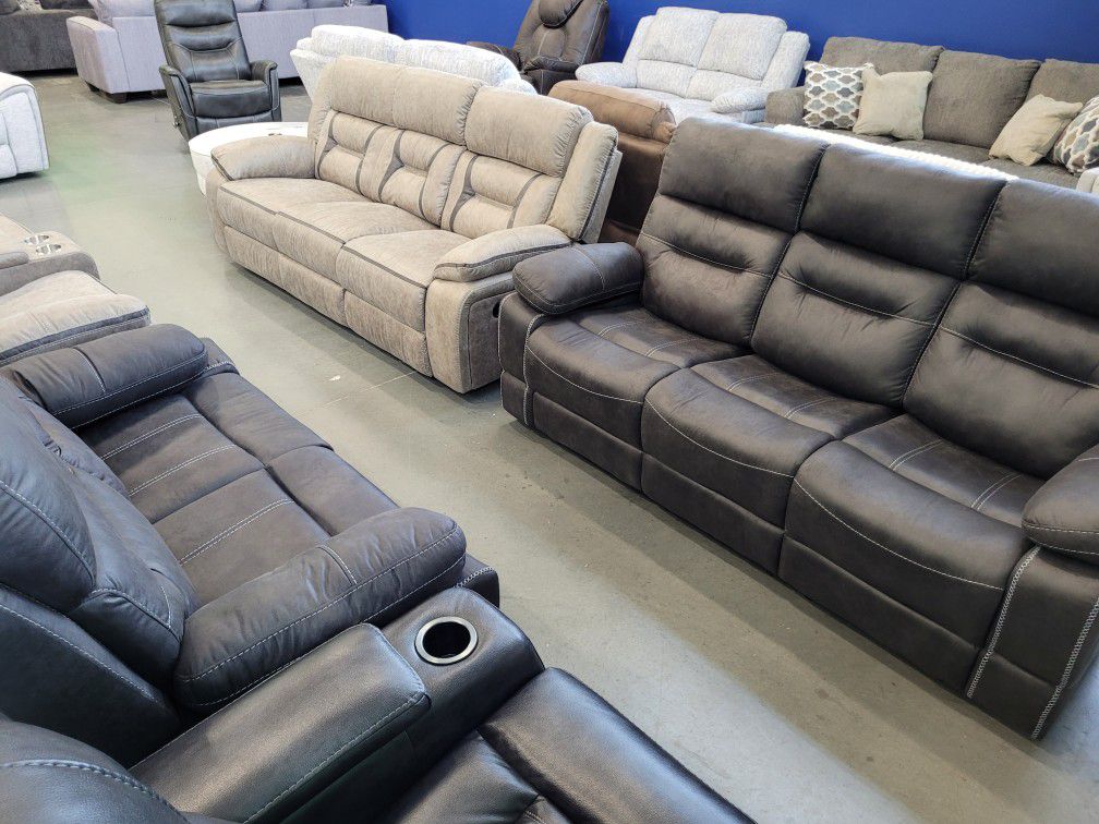 ❤️ **ON CLEARANCE NOW ** Brand New Reclining Sofas And Loves