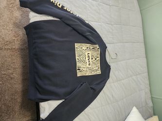 Levis Sweater