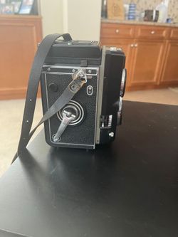 Vintage 1960 camera with case