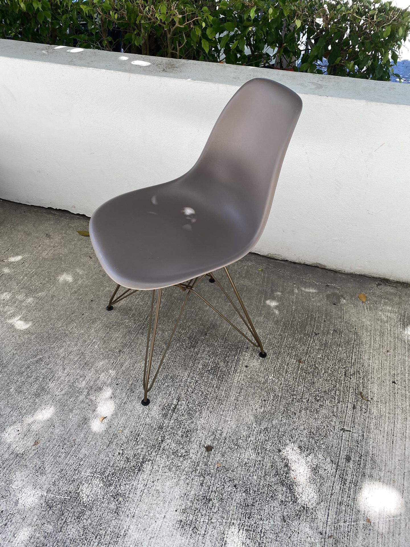 (2) Eiffel Chairs pair Cappuccino On Olive Metal Base