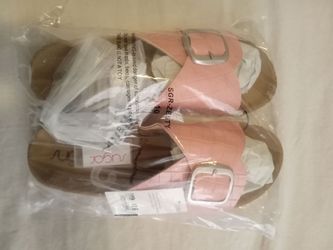Sandals 10M