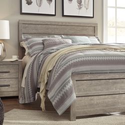 1 Queen Bed, Boxspring, Lamp, Glass LED candles $40