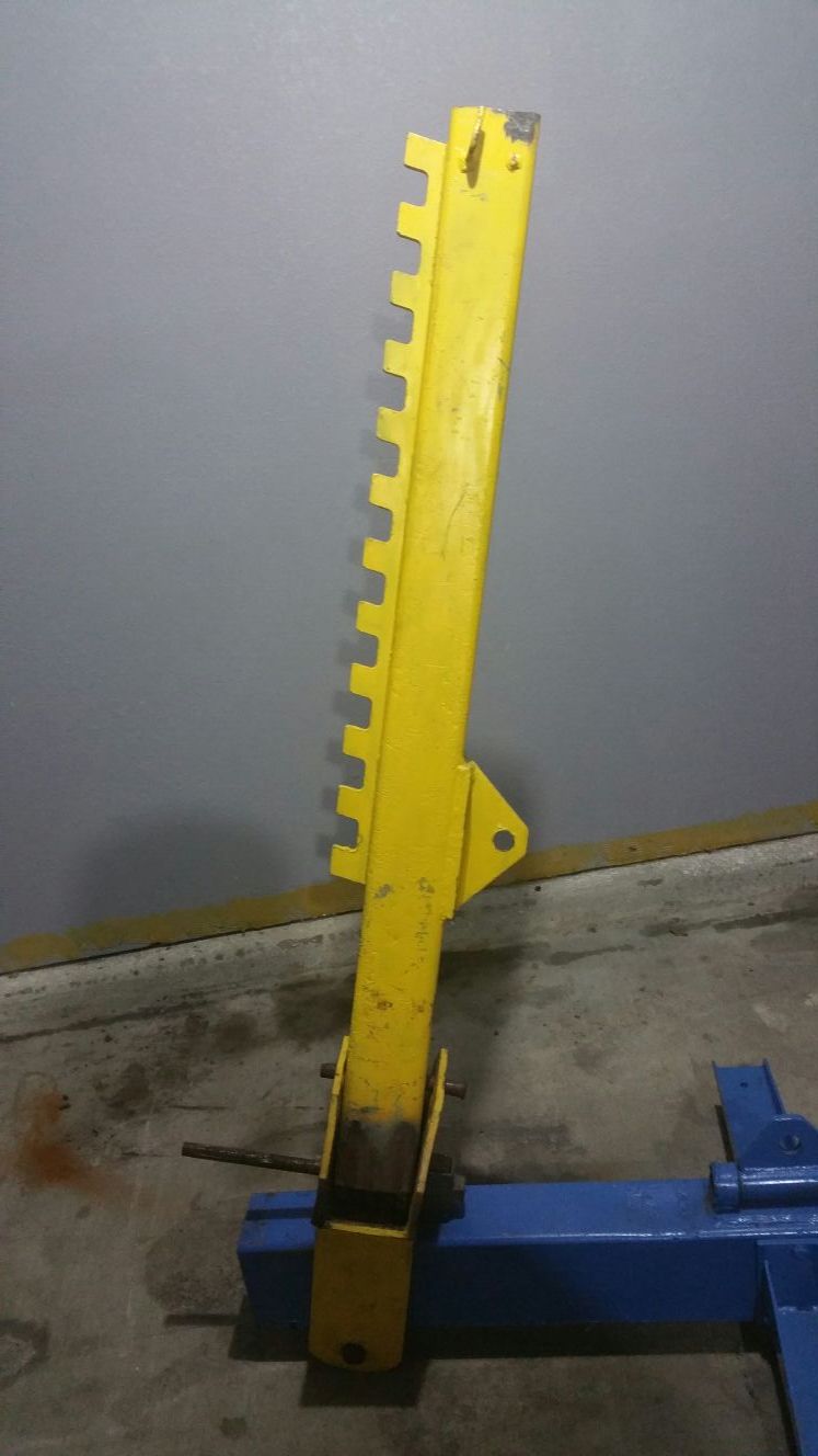 L Dozer Auto Body Frame Puller Frame Machine for Sale in Houston, TX OfferUp