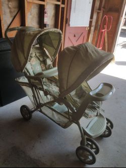 Winnie the pooh double stroller hotsell
