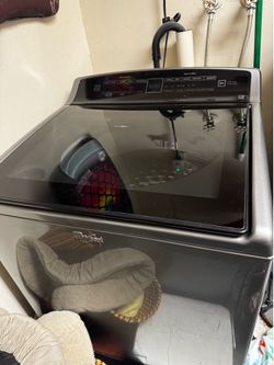 Whirlpool Washer and Dryer Set
