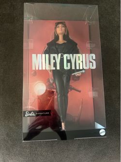 Miley Cyrus doll