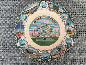 New York 1964-65 Worlds Fair multi view Unisphere plate