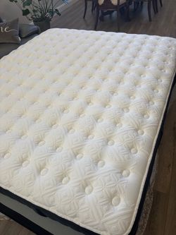 Stearns & Foster California King Mattress