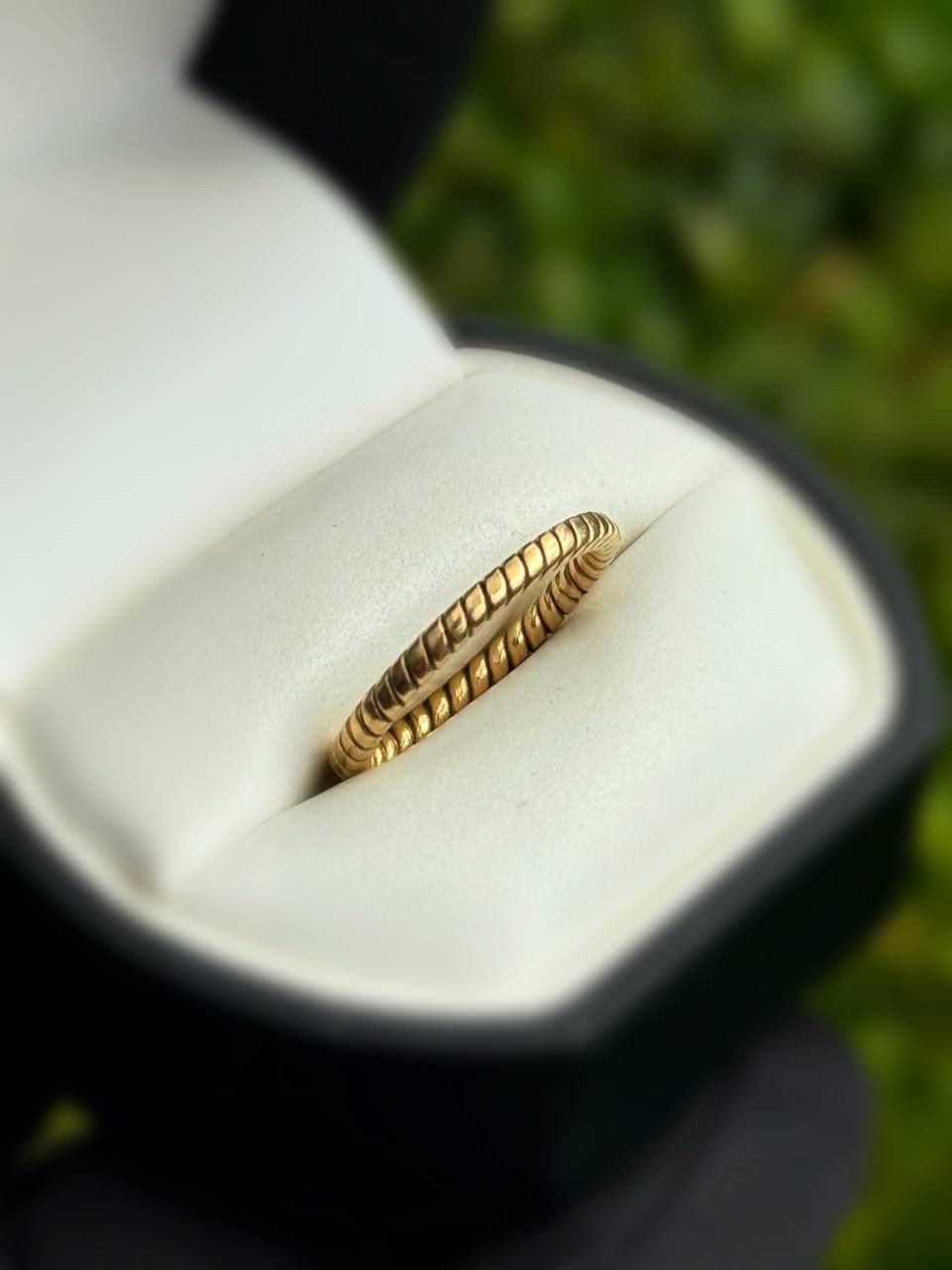 Jewelry 14k solid yellow gold twisted ring sz 7.00