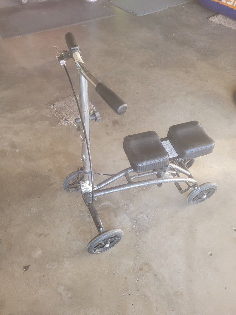 Knee Scooter