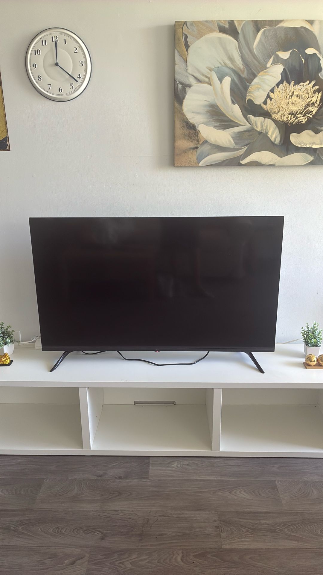 LG 50 Inch Class UHD Series 4K UHD TV with webOS 24