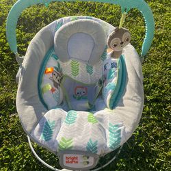 Bright Starts Lightweight Baby Bouncer Seat Vibrating Toy Bar Musical